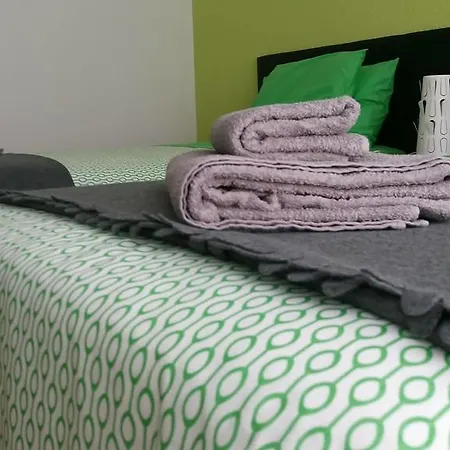 Moon Center 포르투