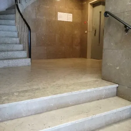 Moon Center פורטו
