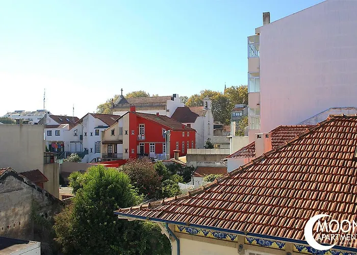 Moon Center بورتو