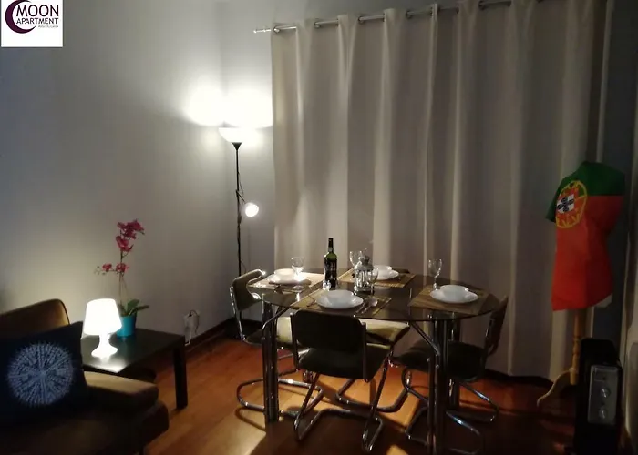 Moon Center * بورتو