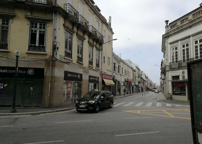 Moon Center بورتو